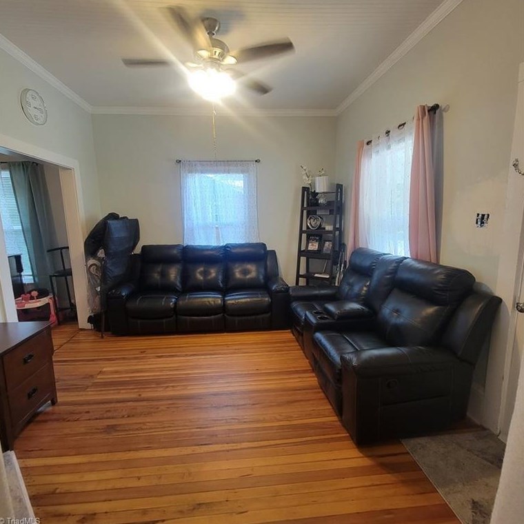 712 Efird St, Winston Salem, NC 27105