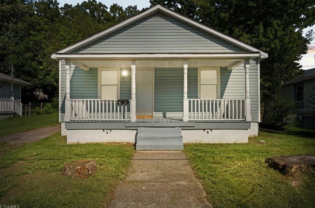 2051 Urban St, Winston Salem, NC 27107