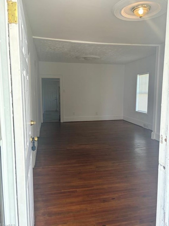 1917 Ne 25th St, Winston Salem, NC 27105