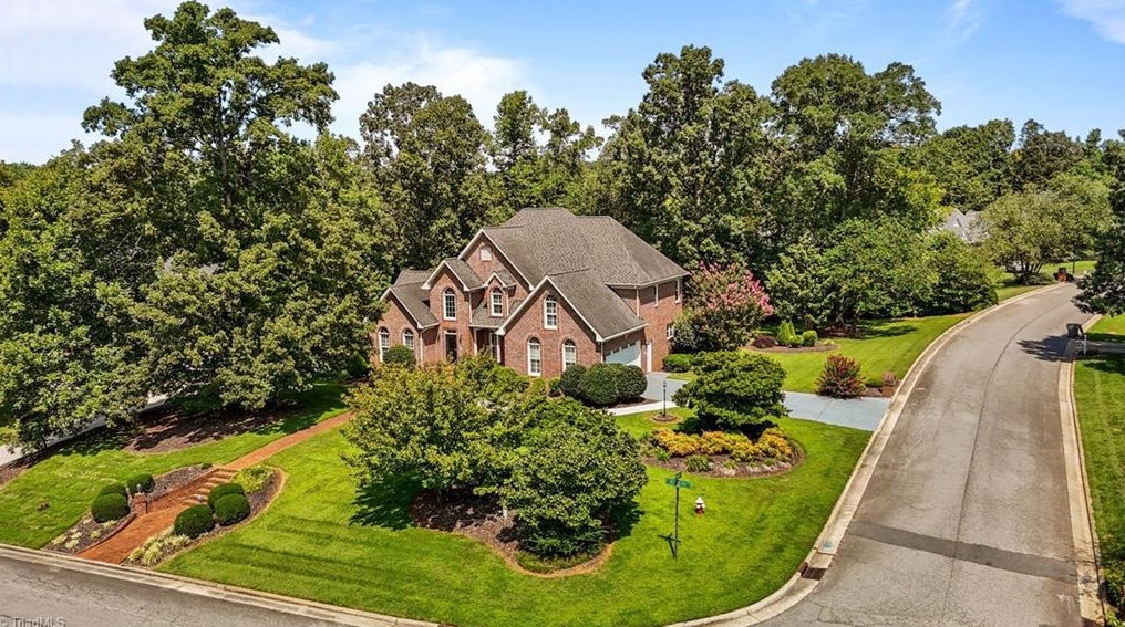 1007 Anns Ct, Asheboro, NC 27205-7733