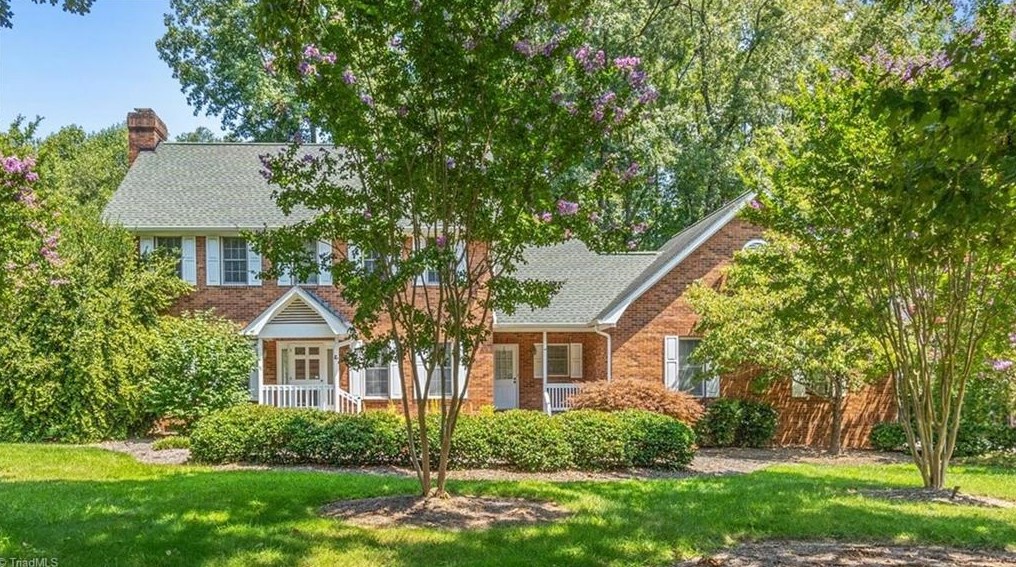 805 Dorado Cir, High Point, NC 27265-9585