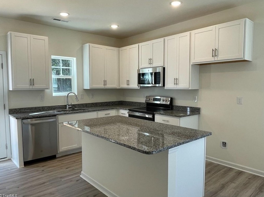 4105 Snyder Dr, Winston Salem, NC 02023
