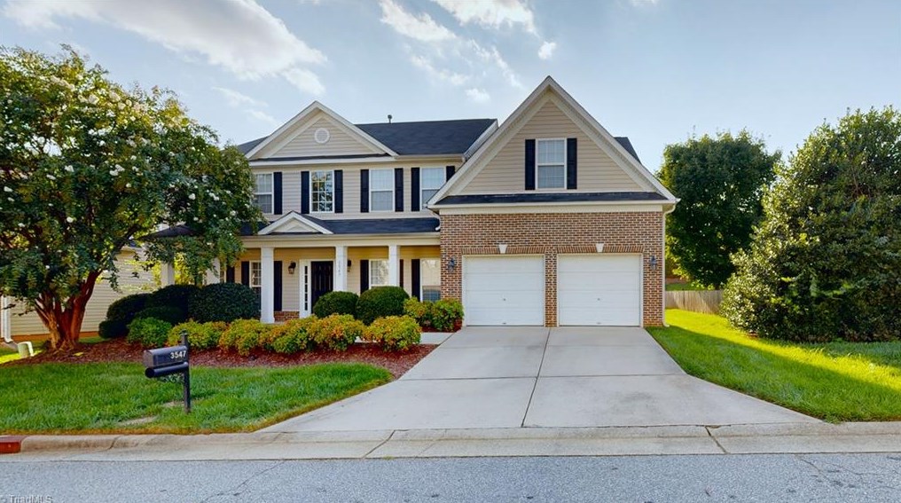 3547 Meadow Glen Ct, Clemmons, NC 27012