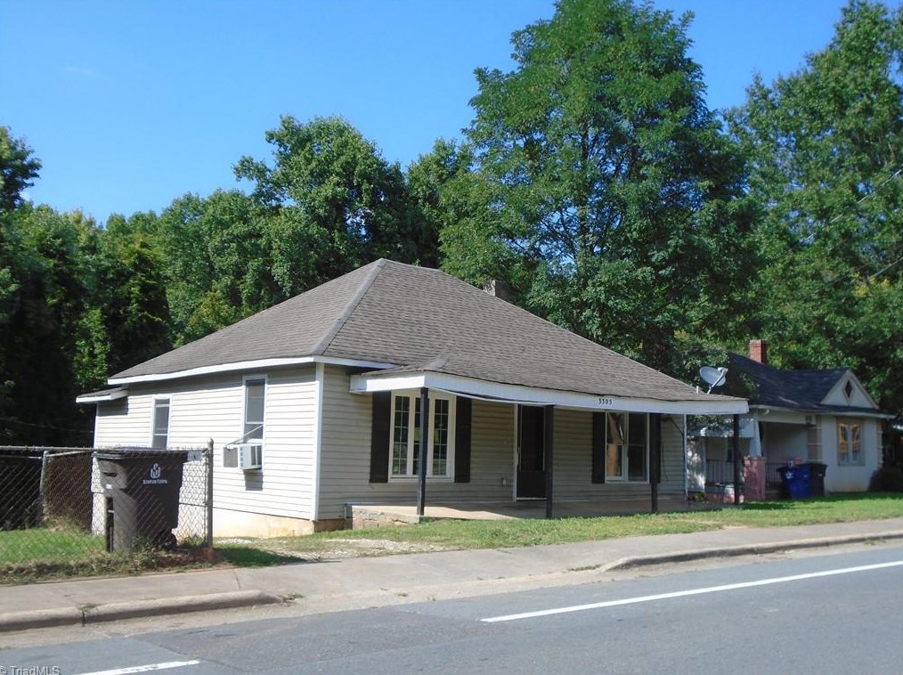 3305 Old Greensboro Rd, Winston Salem, NC 27101