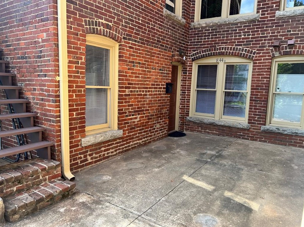 844 W 4th St #b, Winston Salem, NC 27101