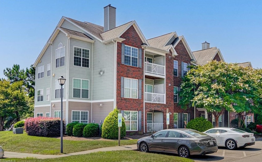 3773 Marble Dr #3a, High Point, NC 27265