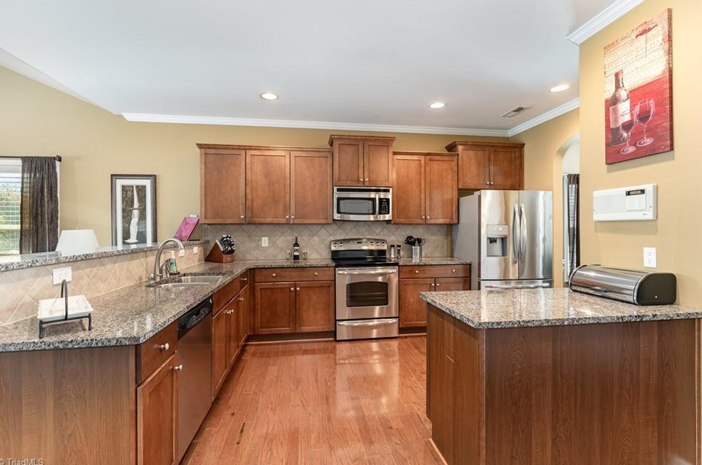 104 Kilbourne Dr, Redland, NC 27006