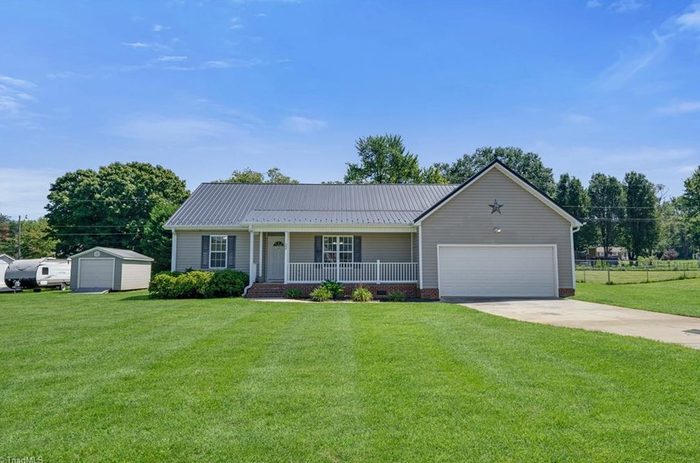 104 Garwood Ave, Longtown, NC 27011