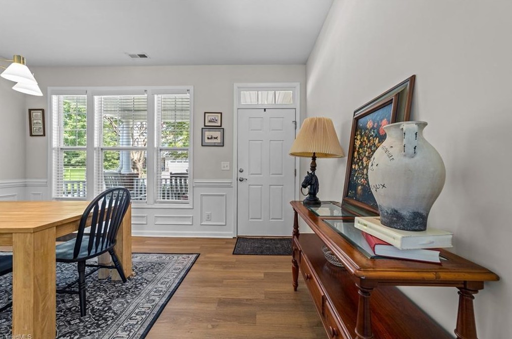 1912 Glenkirk Dr, Burlington, NC 27215-9495