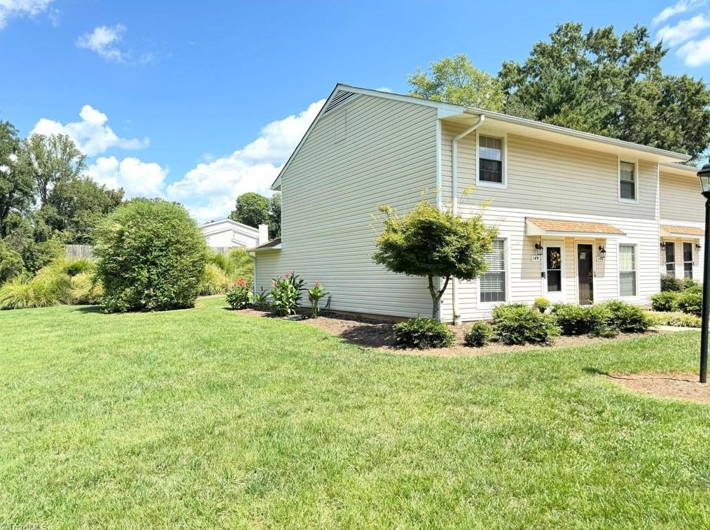 149 Turnwood Ln, Winston Salem, NC 27104