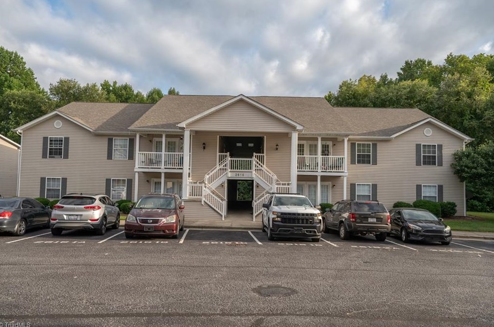 2616 Guyer St #1c, High Point, NC 27265
