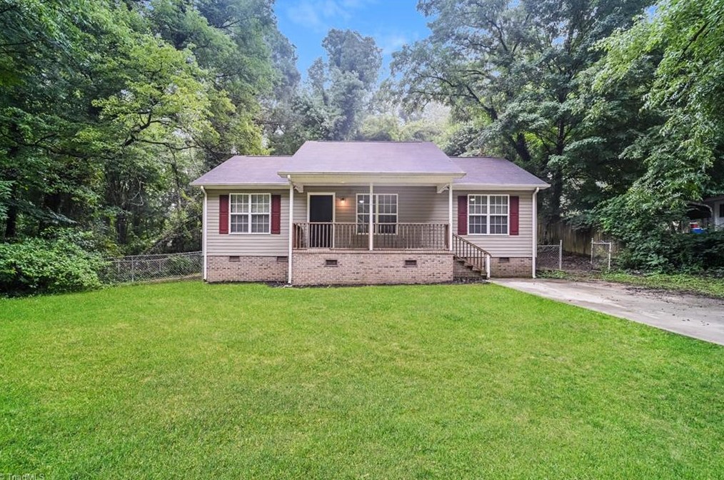 1634 N Hamilton St, High Point, NC 27262