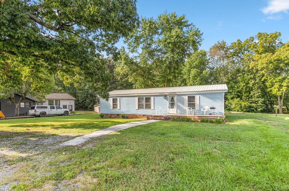 11928 E Old Us Hwy 64, Lexington, NC 27292
