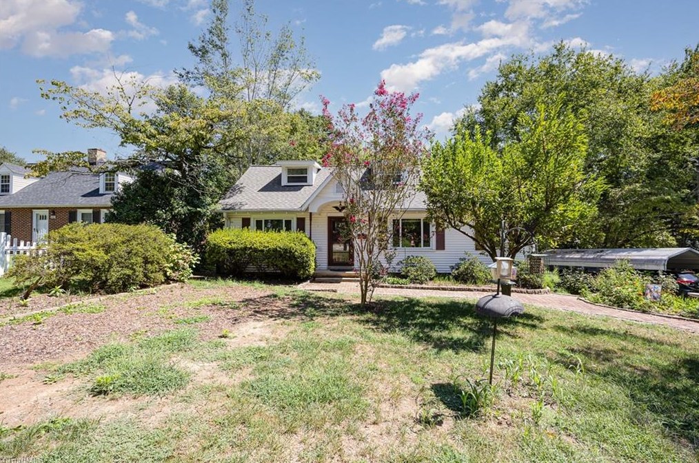 503 Fairview Dr, Lexington, NC 27292