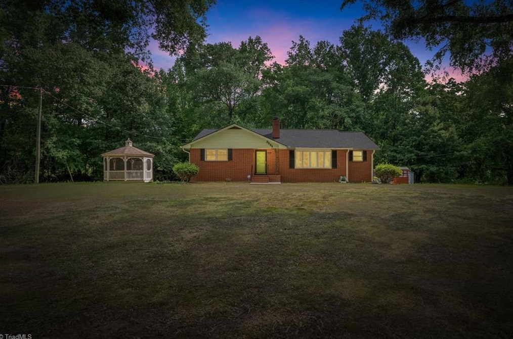 3535 Williston Rd, Walkertown, NC 27051-9645