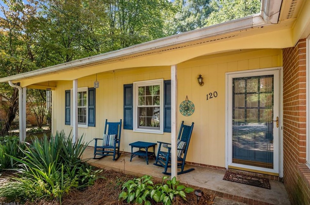 120 Westover Dr, Stonycreek, NC 27244