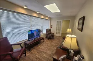 108 Franklin St, Madison, NC 27025 - Photo 2