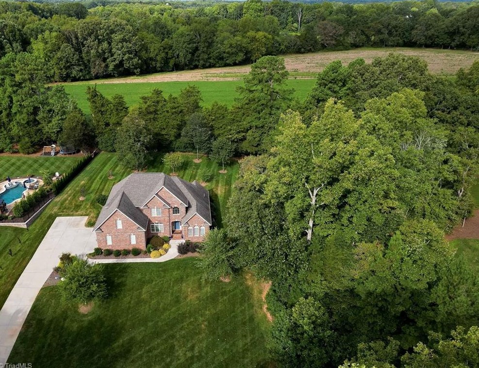 590 Kapstone Xing, Lexington NC 27295 exterior