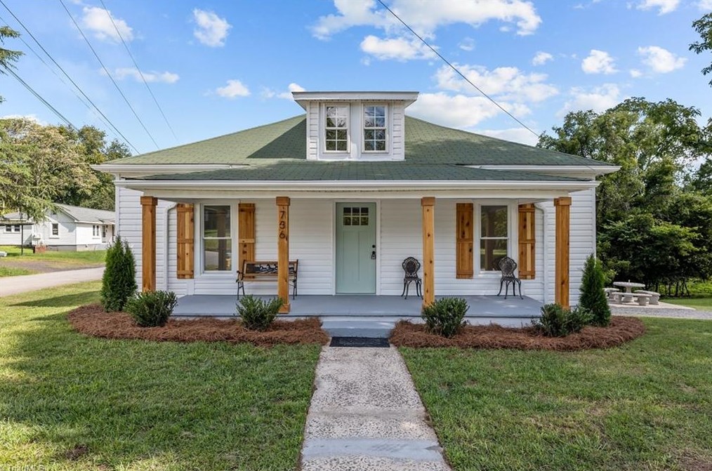 736 Morgan Rd, Eden, NC 27288