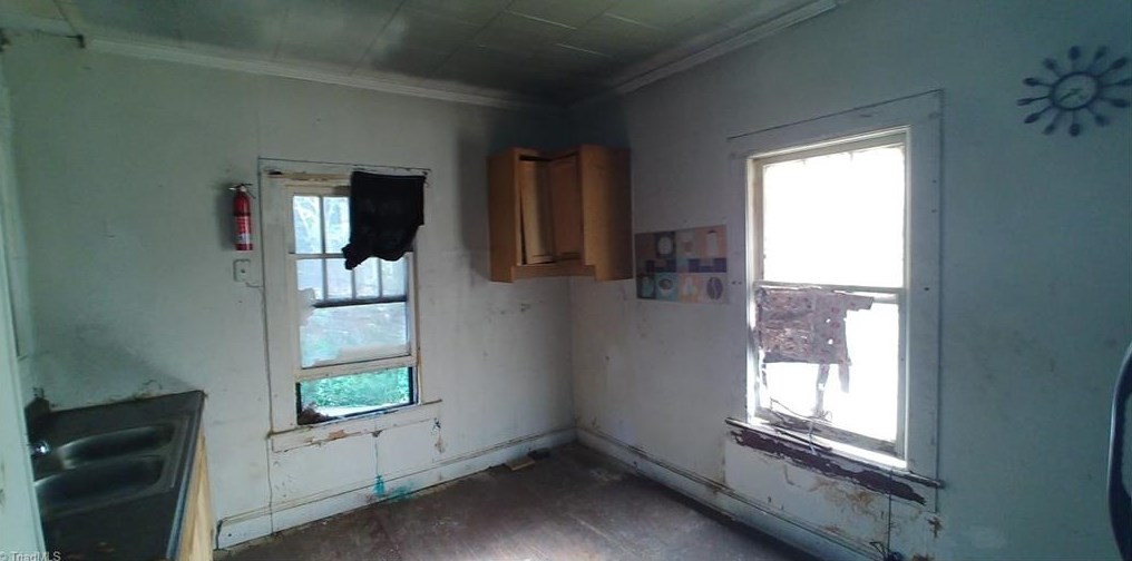 426 Morgan Rd, Eden, NC 27288