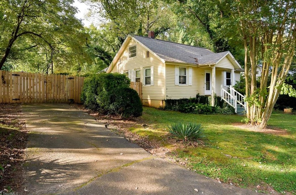 166 Sunset Dr, Rural Hall, NC 27045