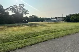 121 Anderson St, Denton, NC 27239 - Photo 4