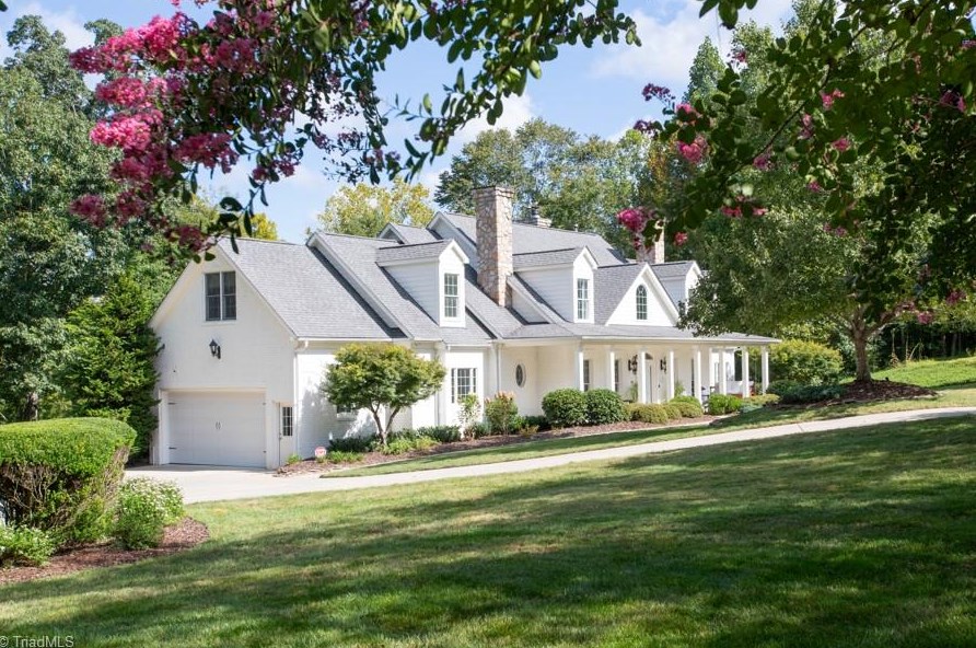 4233 Lupton Ct, High Point, NC 27262