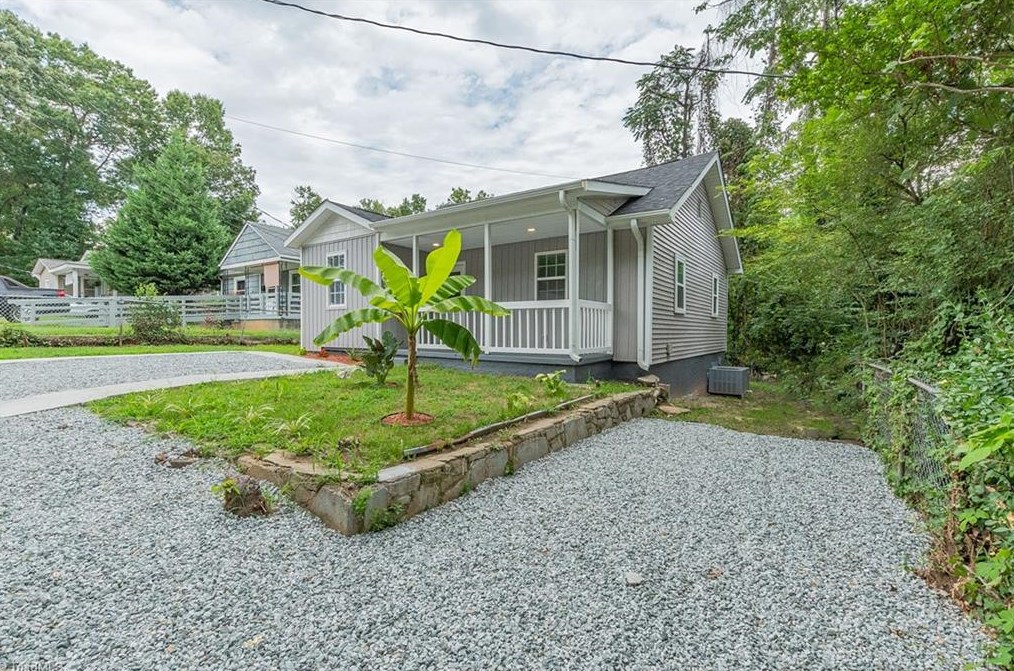 2033 Harrison Ave, Winston Salem, NC 27105