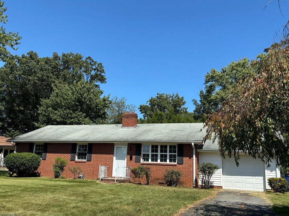 341 Weisner St, Winston Salem, NC 27127