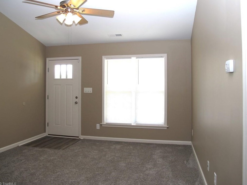 409 Church St, Kernersville, NC 27284