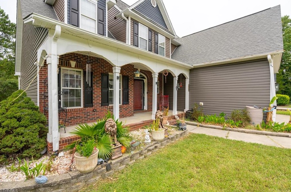 2171 Glen Cove Way, High Point, NC 27265