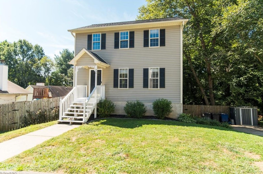 404 Kettle Ct, Winston Salem, NC 27104