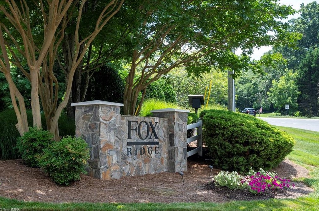 5940 Fox Ridge Ln, Winston Salem, NC 27104-3388