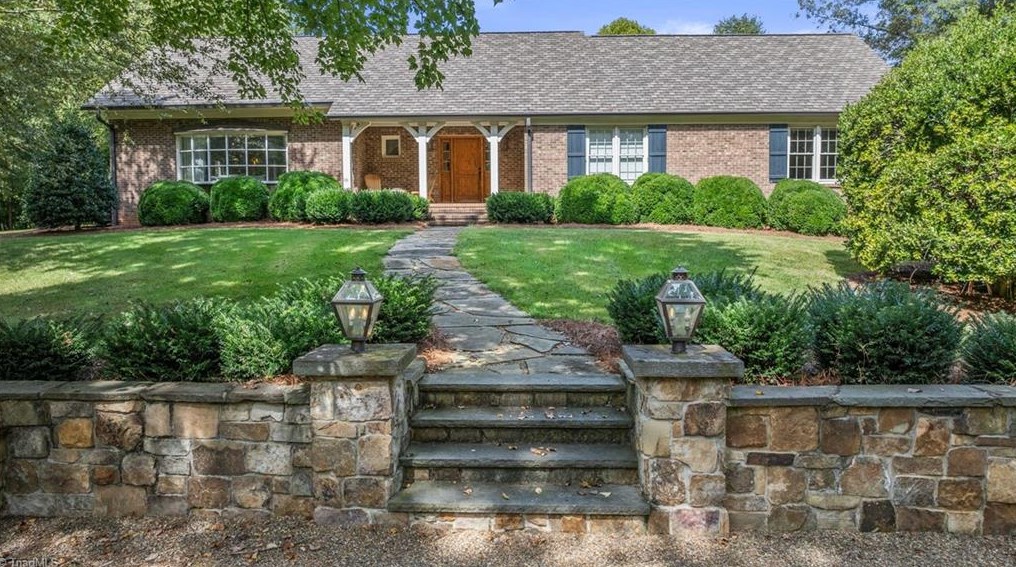 3801 Ryan Way, Winston Salem, NC 27106
