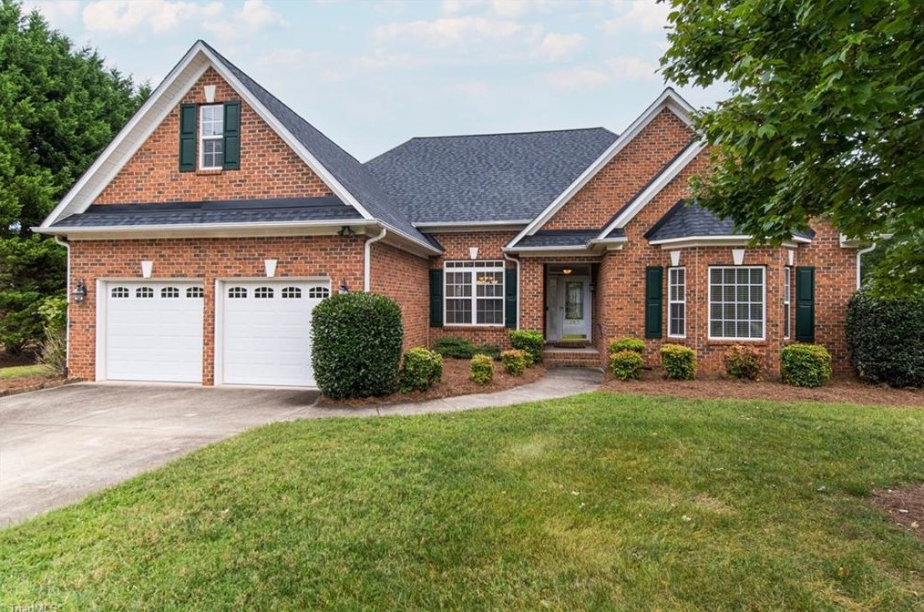 285 Kristi Glen Ct, Kernersville, NC 27284