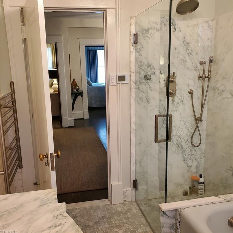 805 Magnolia St, Greensboro NC 27401-1529 exterior