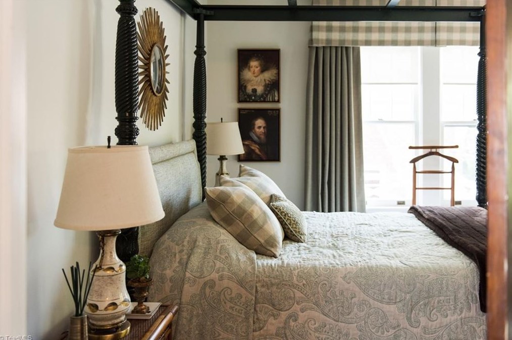 805 Magnolia St, Greensboro NC 27401-1529 exterior