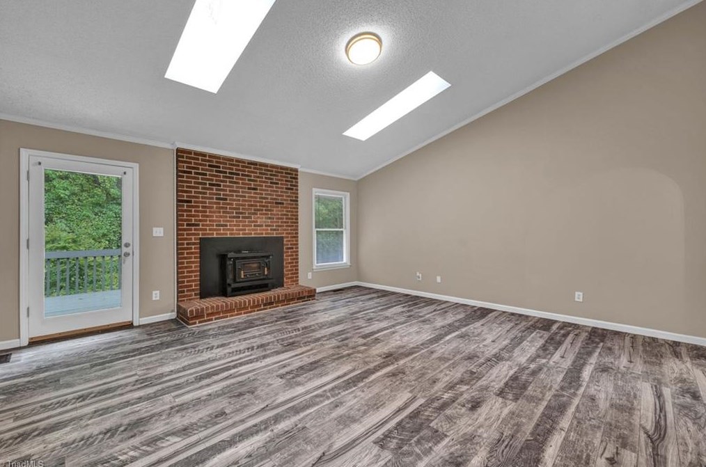 842 Bennett Farm Rd, Stokesdale, NC 27357
