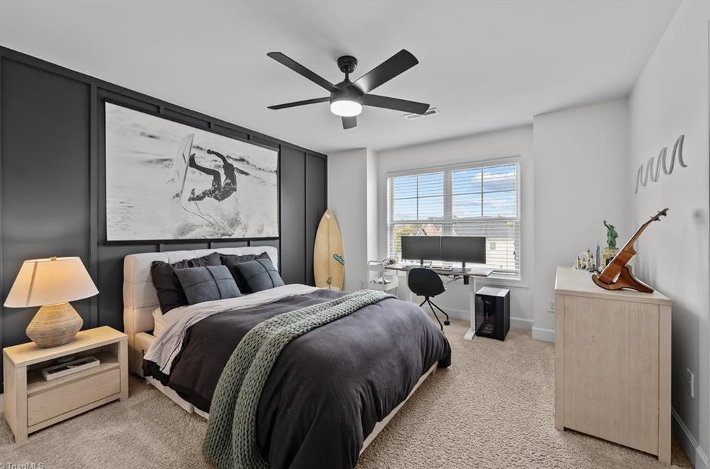 1064 Falkirk Dr, Burlington NC 27215 exterior