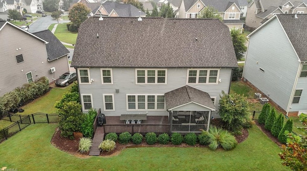 1064 Falkirk Dr, Burlington NC 27215 exterior