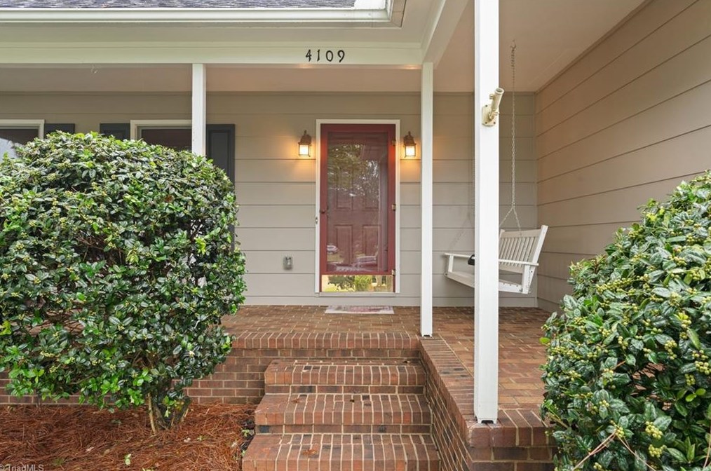 4109 Chilton Way, High Point, NC 27265