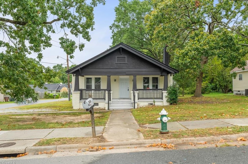 2801 Bessemer Ave, Greensboro, NC 27405-7416