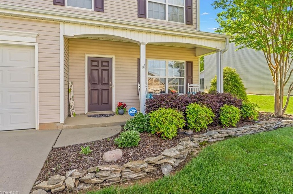 1519 Pecan Ln, Kernersville, NC 27284