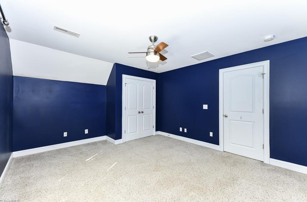 3301 Wynnfield Dr, High Point NC 27265-9587 exterior