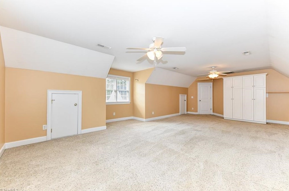 3301 Wynnfield Dr, High Point NC 27265-9587 exterior