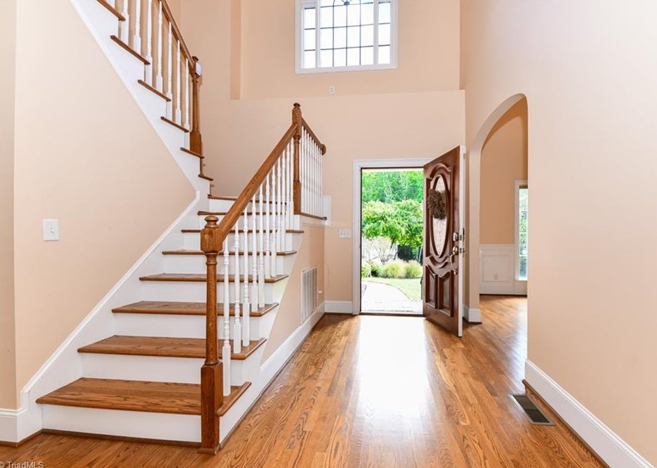 3301 Wynnfield Dr, High Point NC 27265-9587 exterior