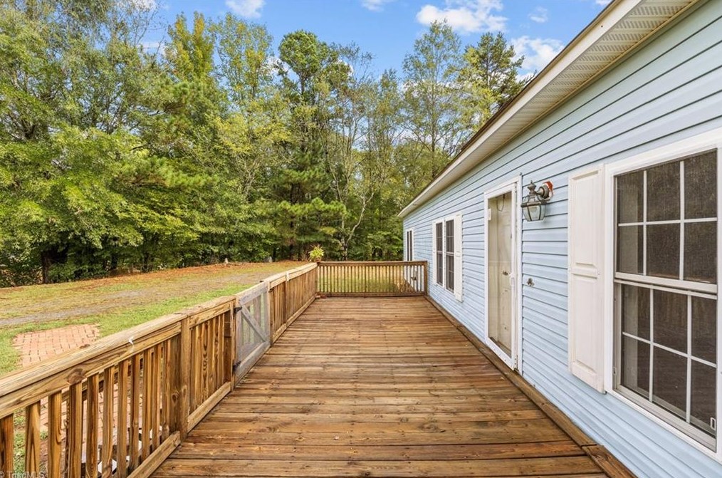 4275 Waynick Meadow Rd, Asheboro, NC 27205