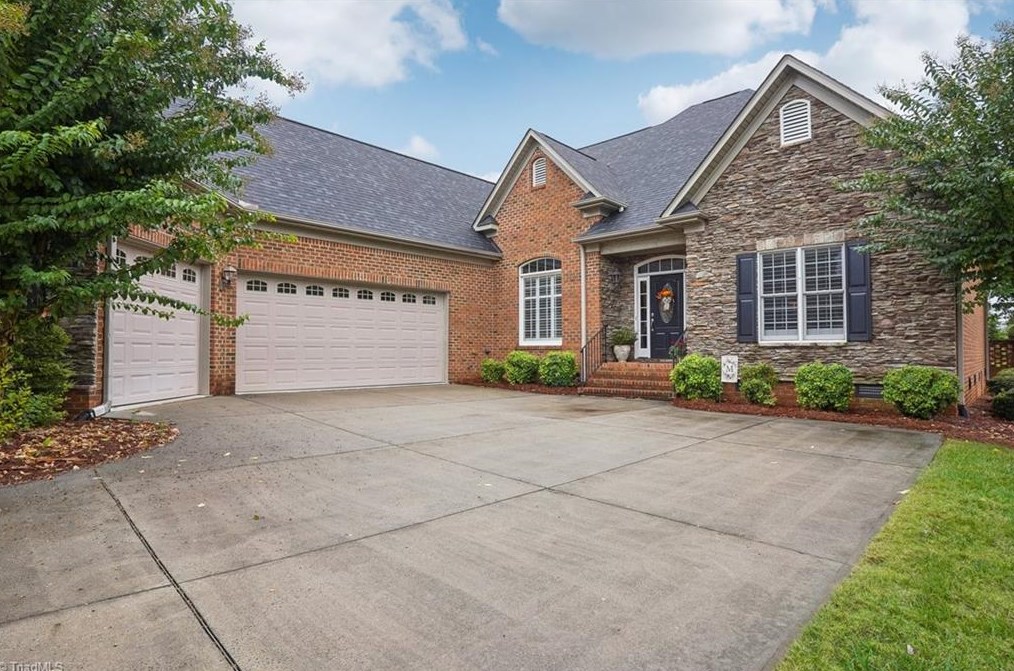 345 Orchard Park Dr, Redland, NC 27006