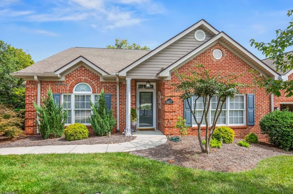 4477 Orchard Knob Ln, High Point, NC 27265-1394