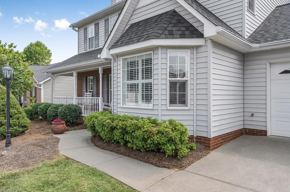 5204 Old Plantation Cir, Winston Salem, NC 27104